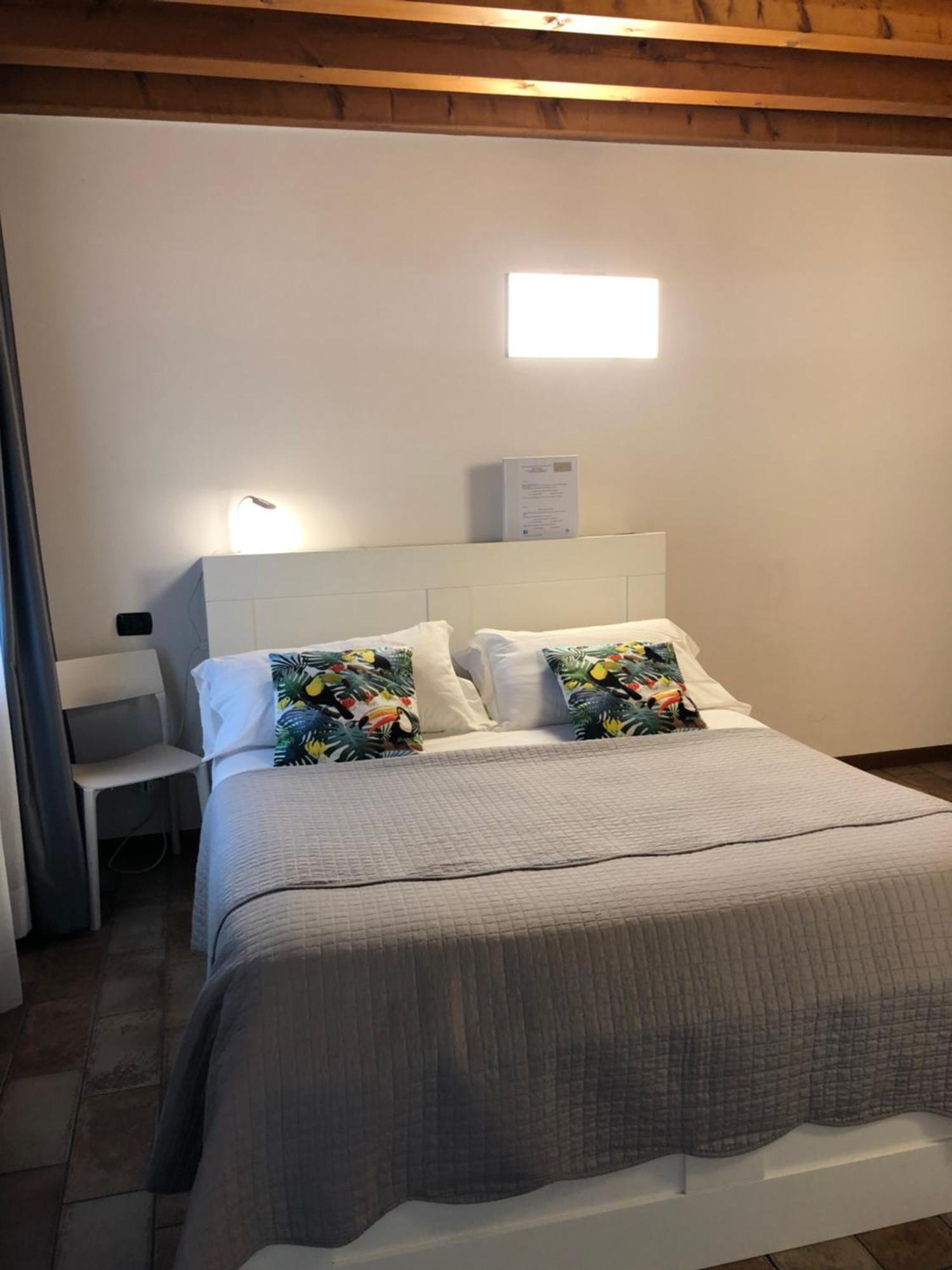 Bergamo Easy Airport Private Parking Apartman Kültér fotó