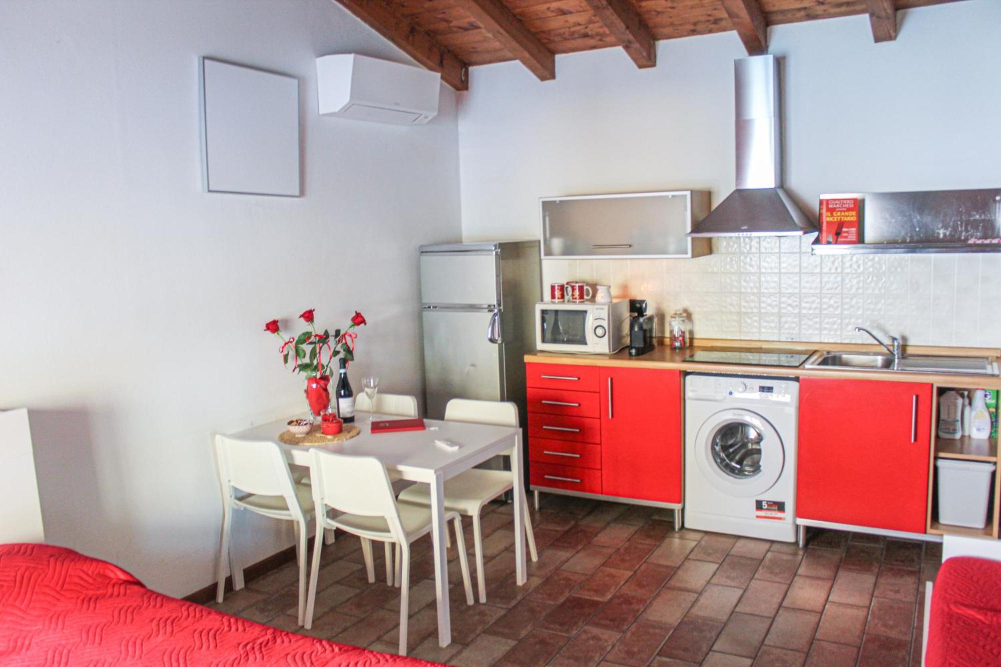 Bergamo Easy Airport Private Parking Apartman Kültér fotó