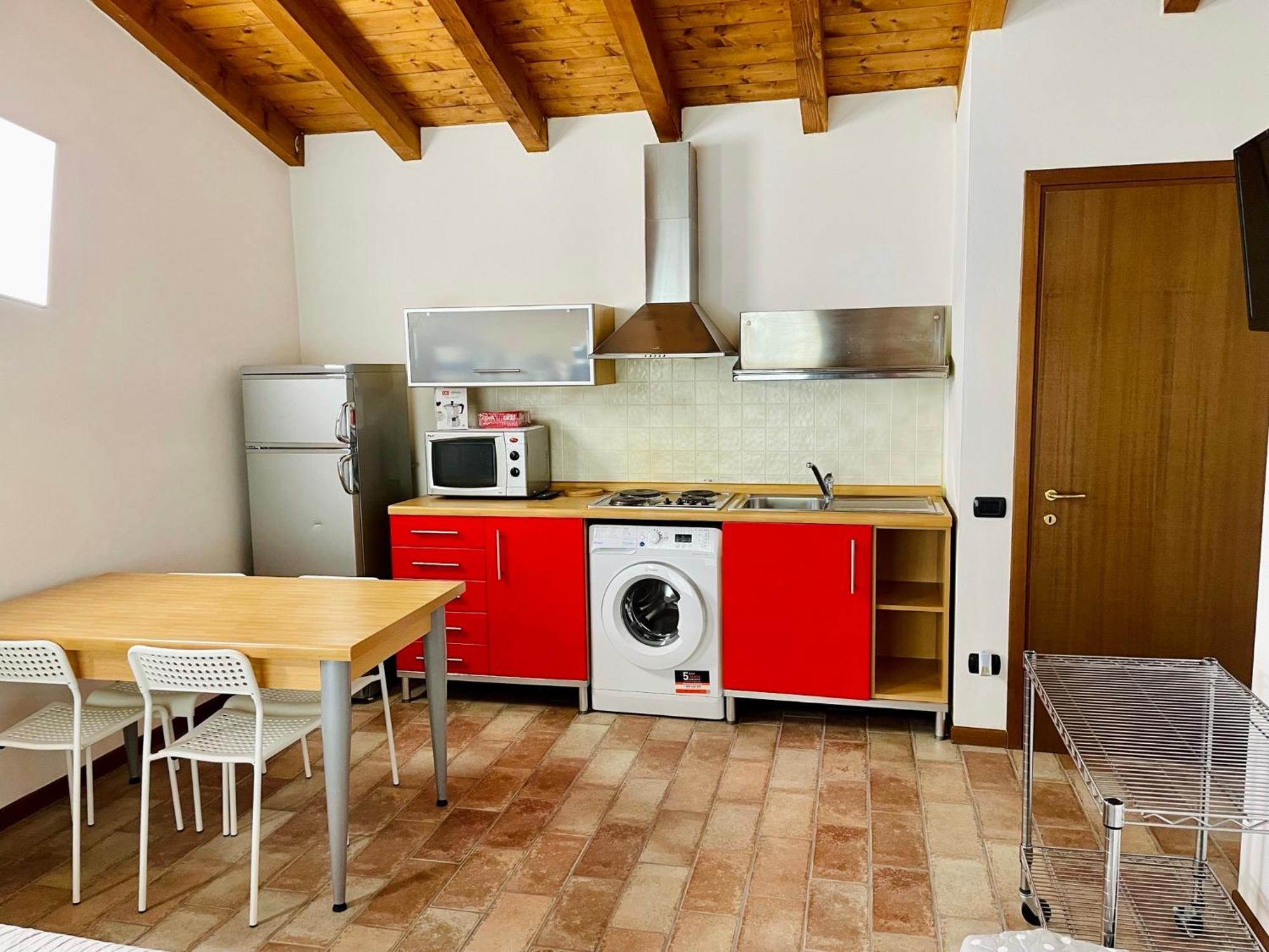 Bergamo Easy Airport Private Parking Apartman Kültér fotó