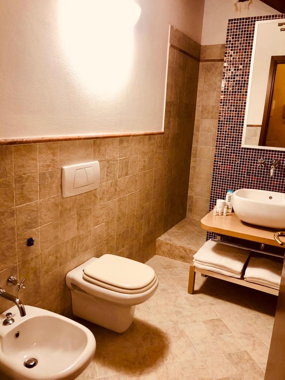 Bergamo Easy Airport Private Parking Apartman Kültér fotó