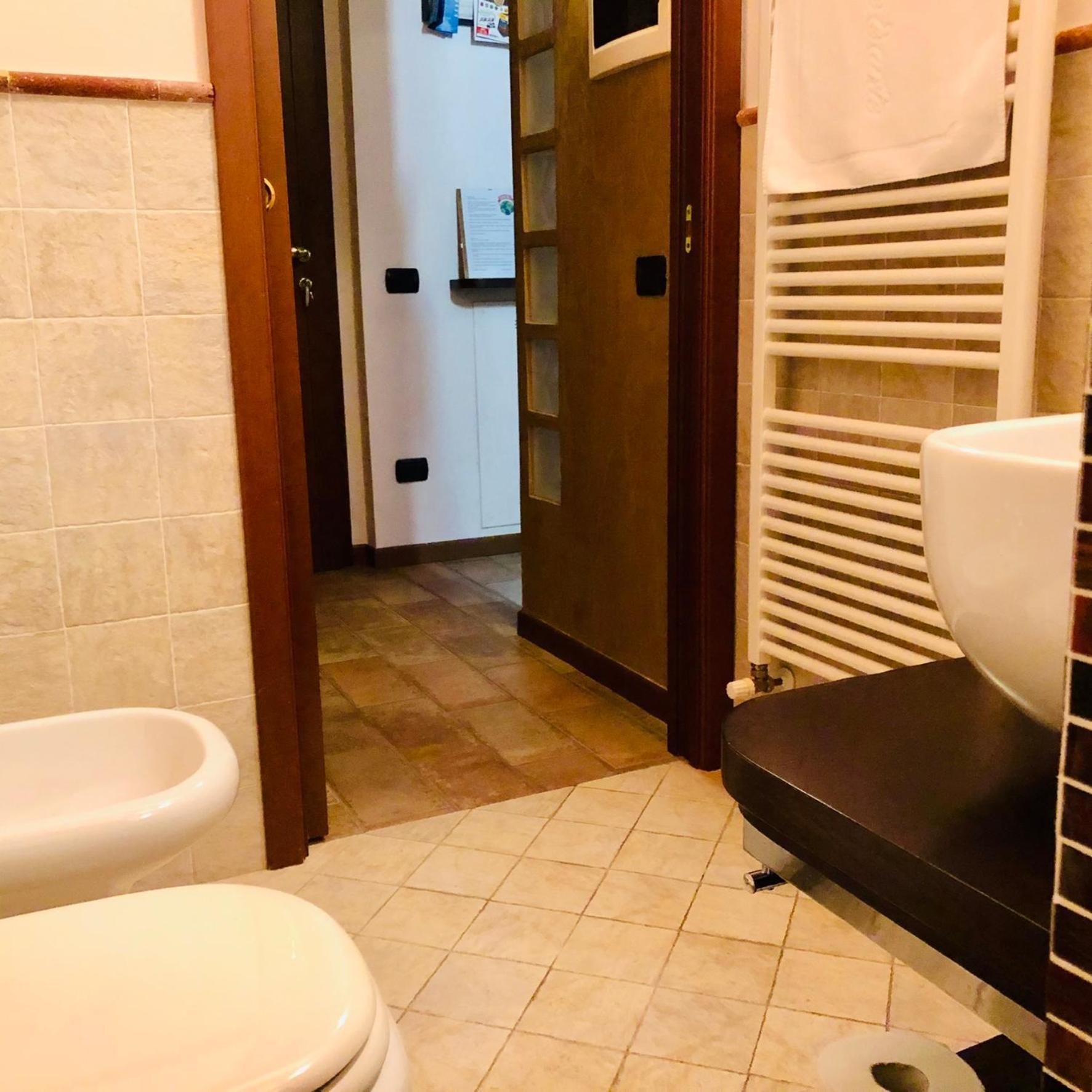 Bergamo Easy Airport Private Parking Apartman Kültér fotó
